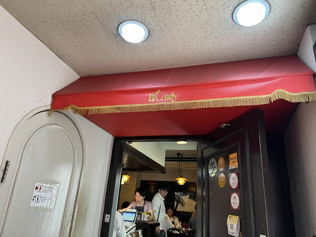 4865E359-C3C5-4067-9AC4-74B0756D9029_1_102_o