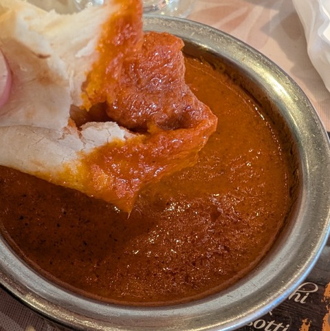 PXL_20251120_032226196