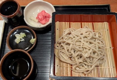 PXL_20251212_032620437