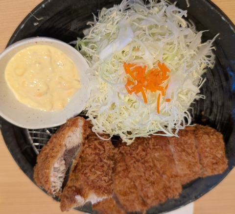 PXL_20250412_042628591