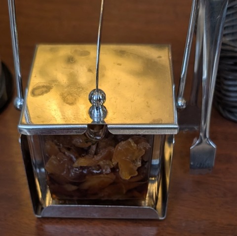 PXL_20251127_033526960