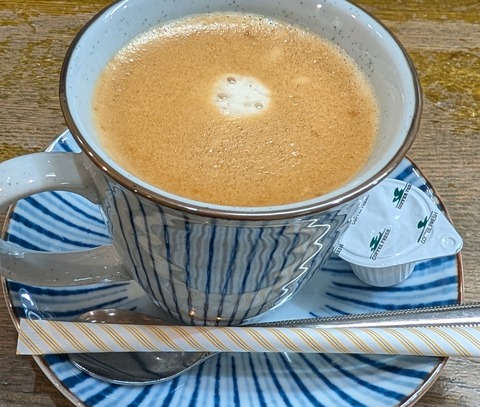 PXL_20251204_033823198