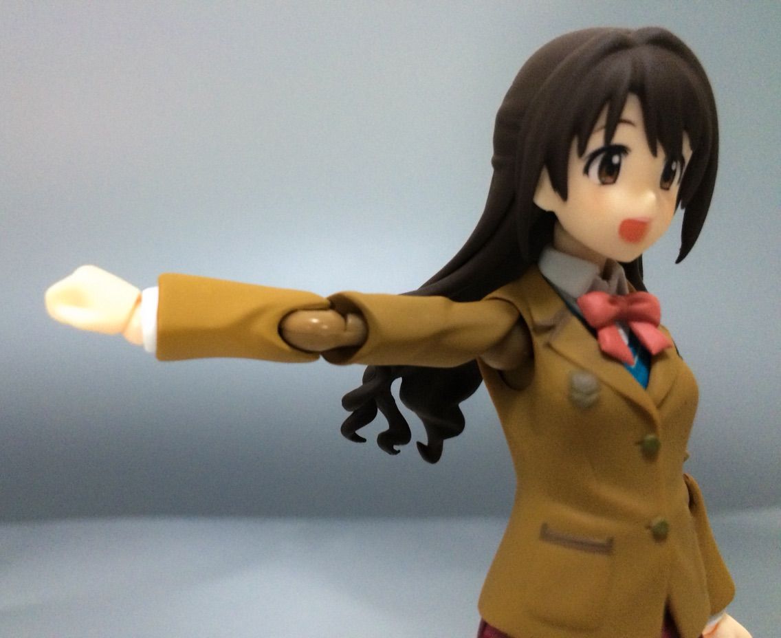 figma 島村卯月 シンデレラプロジェクトver. レビュー : カフィンドド