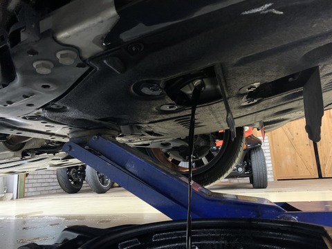 Bmw Mini クーパーs エンジンオイル交換 Justice Osakaのblog Bmw Mini クーパーs エンジンオイル交換 Justice Osakaのblog