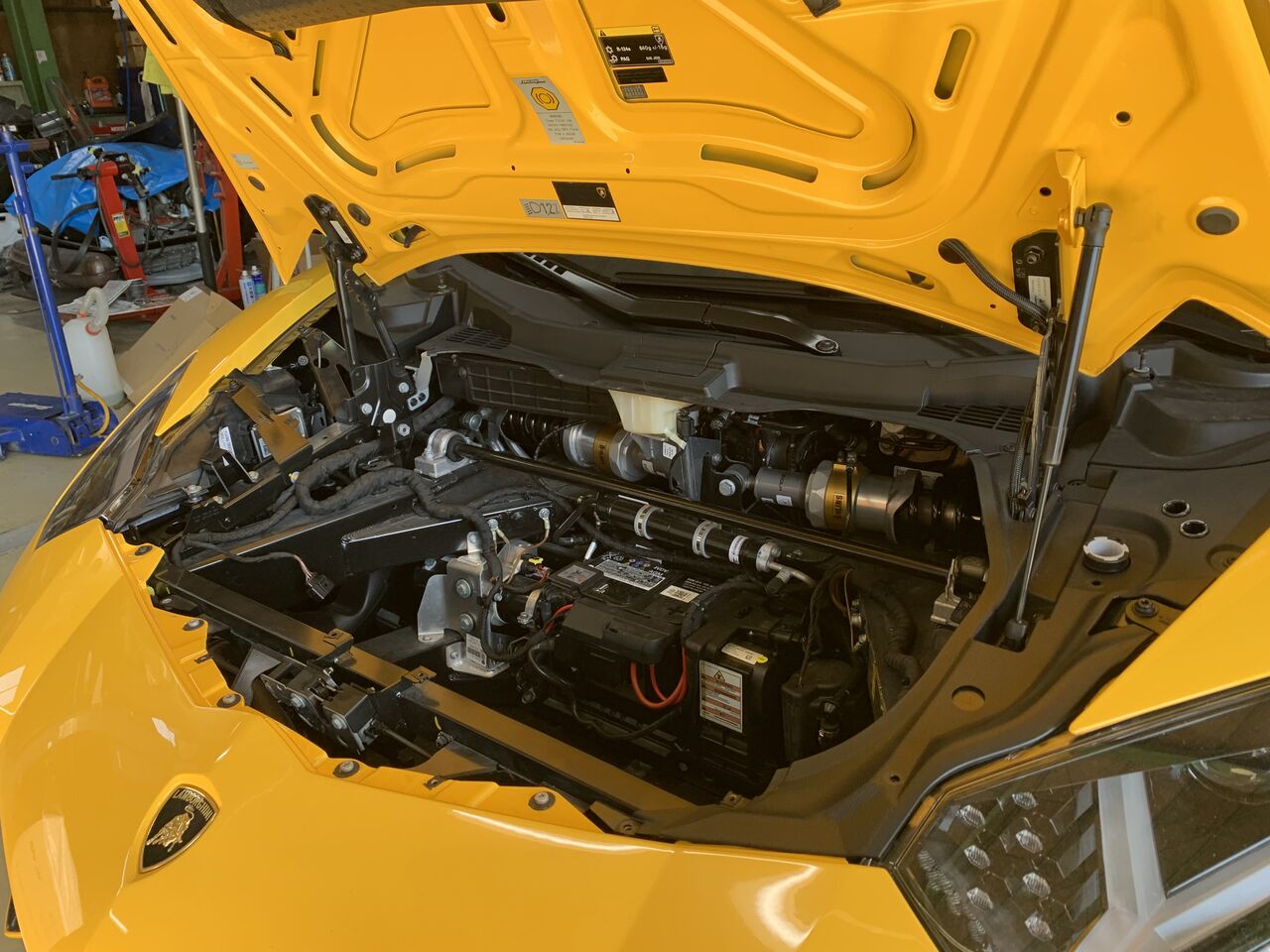 アヴェンタドールs 再びバンパー等取り外し Justice Osakaのblog