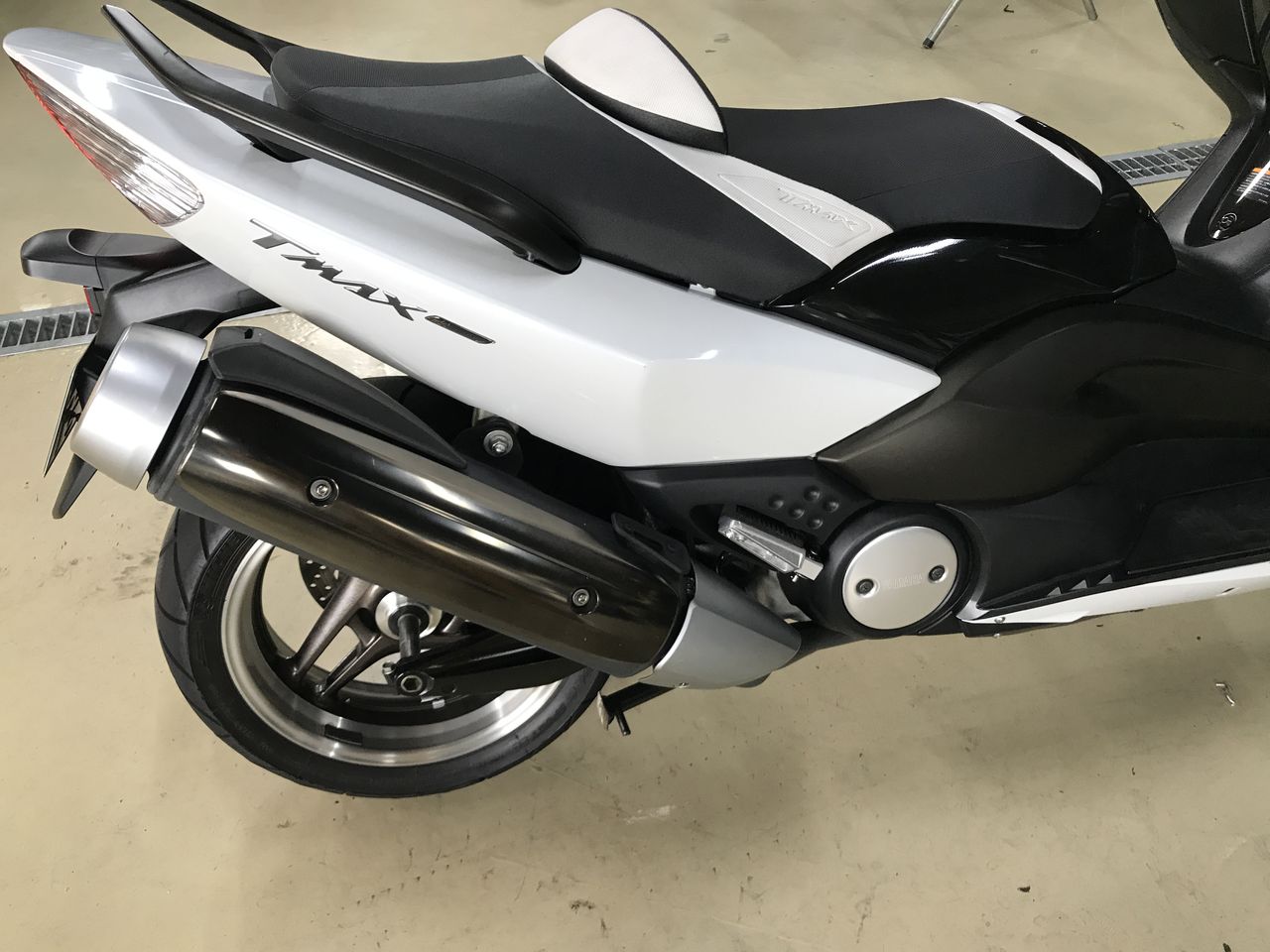 YAMAHA T-MAX マフラー交換等カスタム : justice_osakaのblog