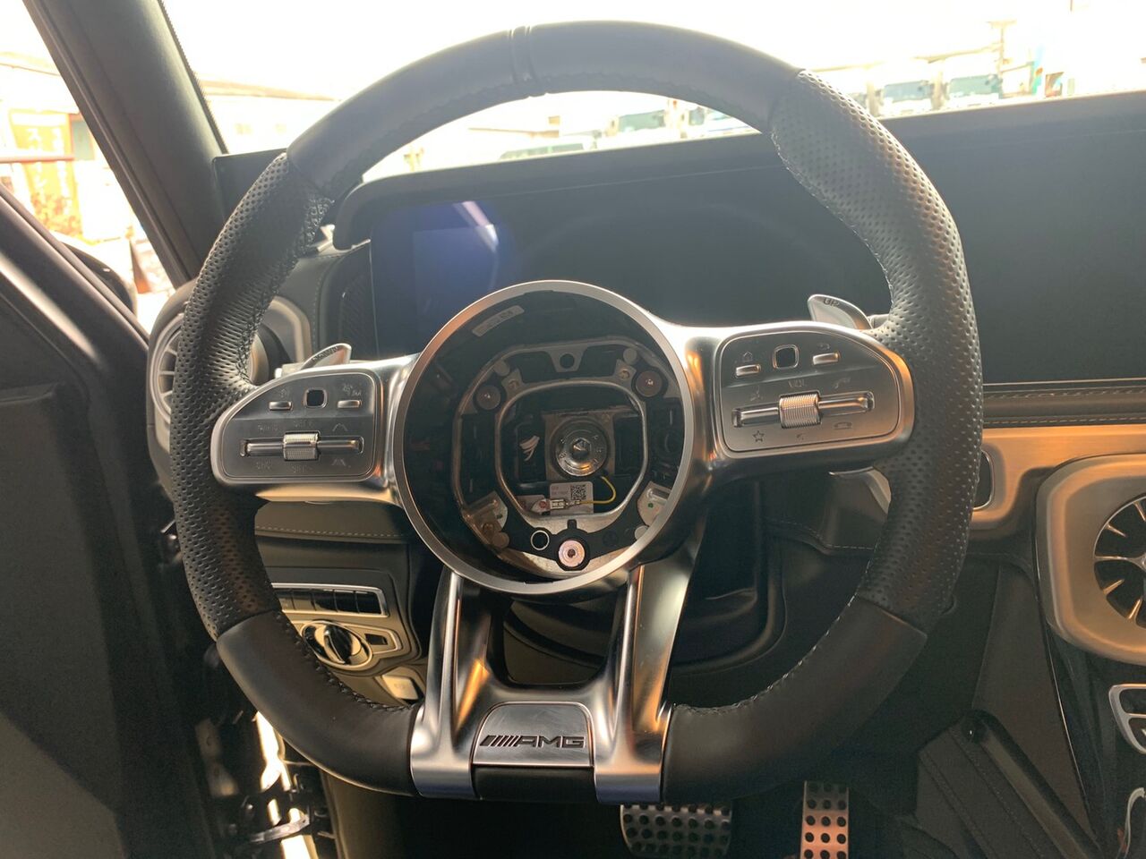 W463A Gクラス AMG G63 カーボンステアリングVer. Gクラス メルセデスベンツ 純正 W463 Gクラス G550 カーボンステアリング交換 カスタム！！