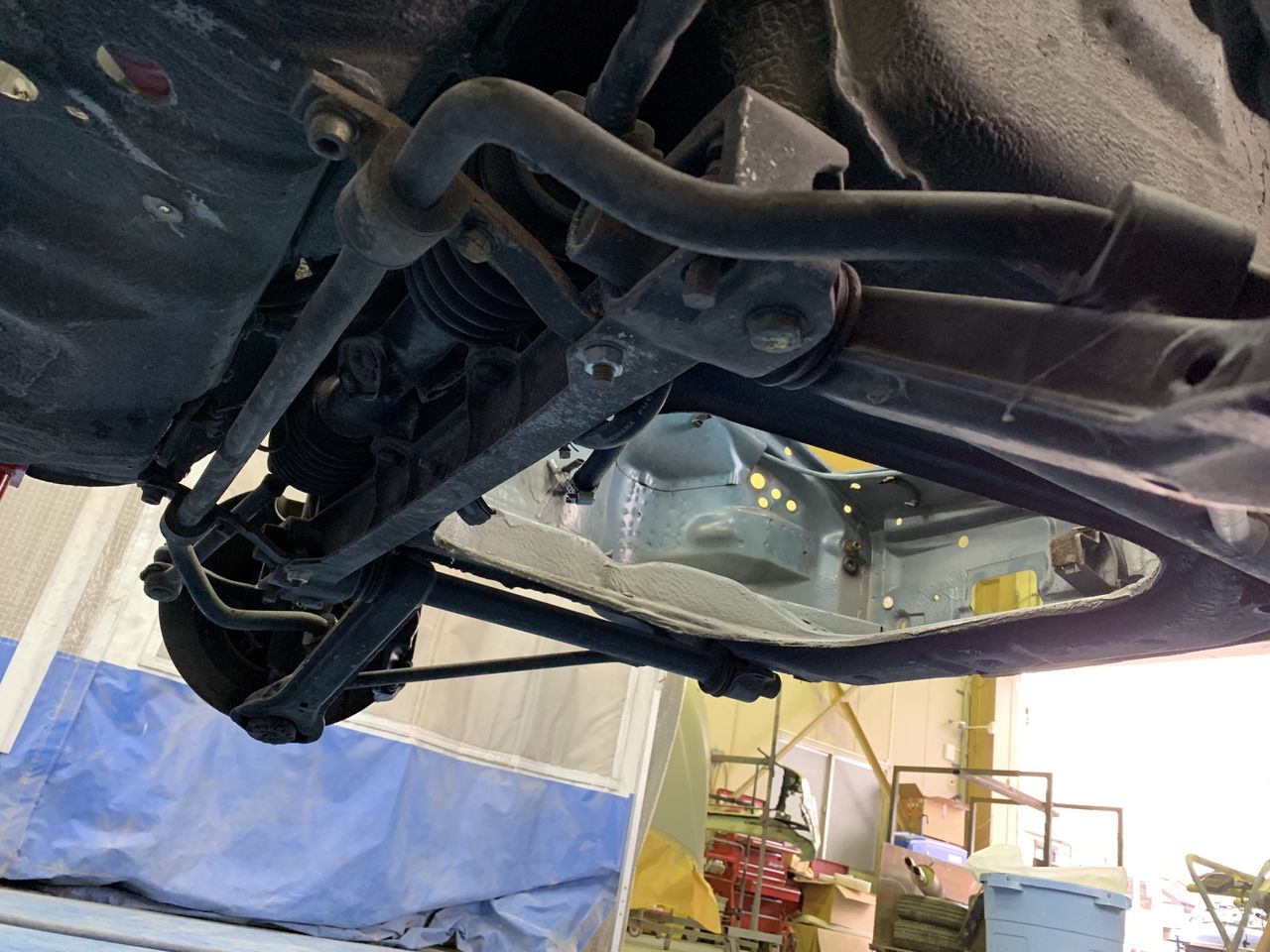 ポルシェ930 ボディー塗装に伴うバラし。 : justice_osakaのblog