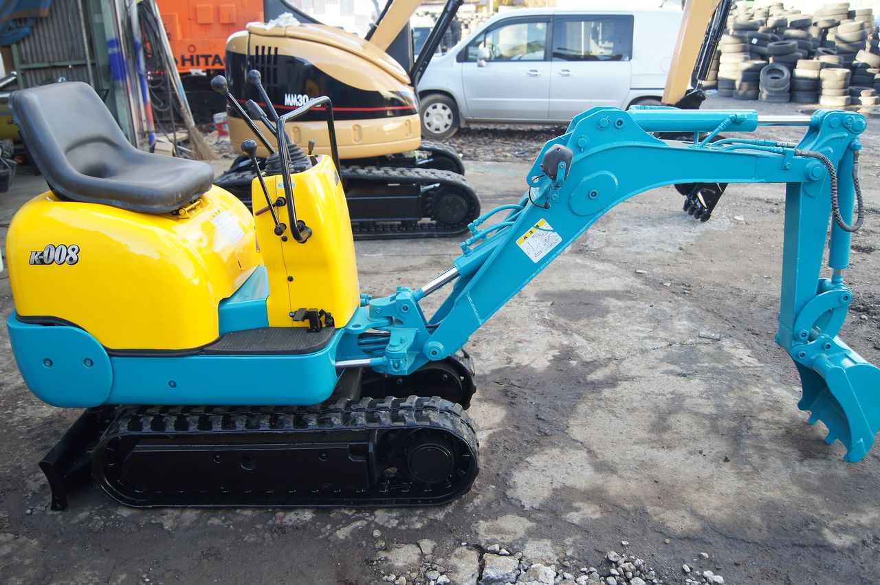 ユンボ K-008 メーター1590時間