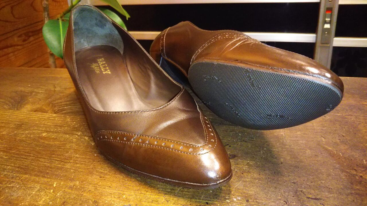 婦人靴 Bally 靴底はがれとハーフソール カカト修理 靴修理どうでしょう 婦人靴 Bally 靴底はがれとハーフソール カカト修理 靴修理どうでしょう