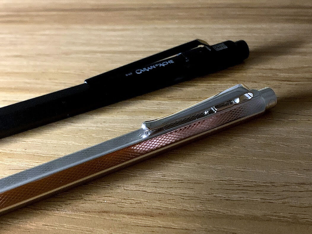 高級ボールペンのレビュー】カランダッシュ849 ブラックコード