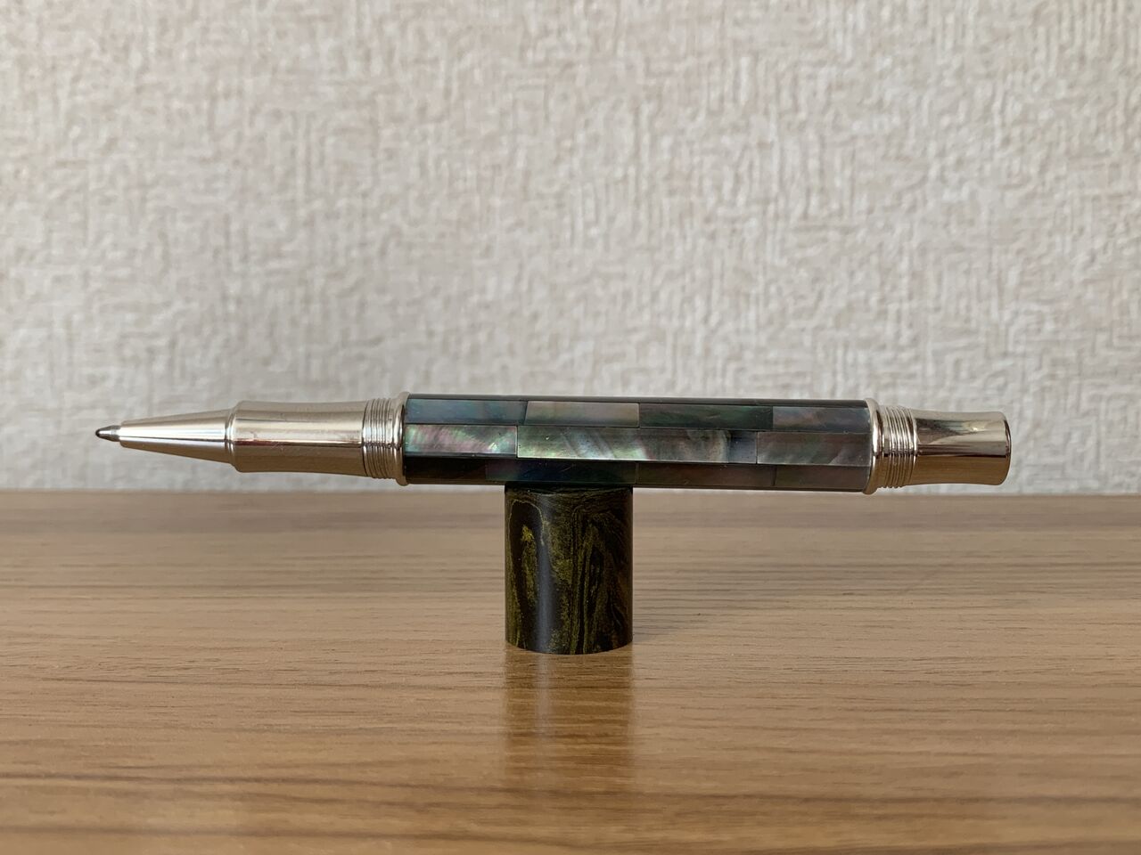 高級ボールペンのレビュー】XEZO Maestro Black Mother of Pearl 高級ボールペンのレビュー】XEZO Maestro Black Mother of Pearl