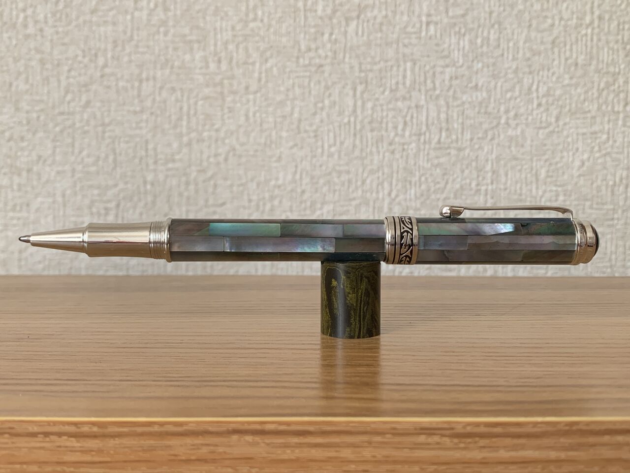 高級ボールペンのレビュー】XEZO Maestro Black Mother of Pearl
