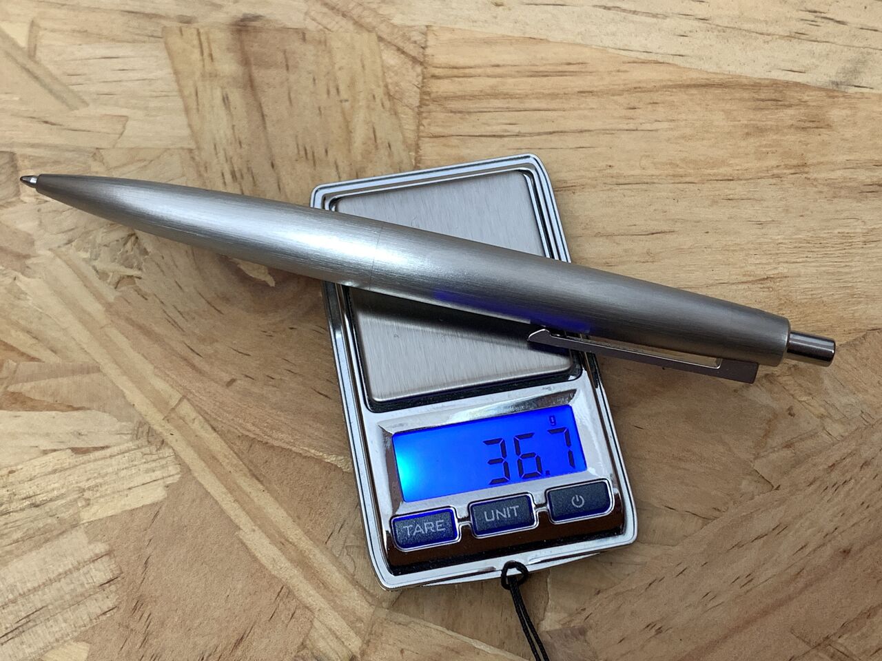 高級ボールペンのレビュー】LAMY2000ステンレススチール