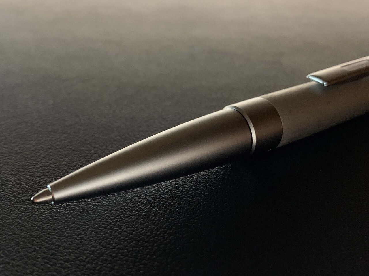 高級ボールペンのレビュー】STAEDTLER Initium Metallum