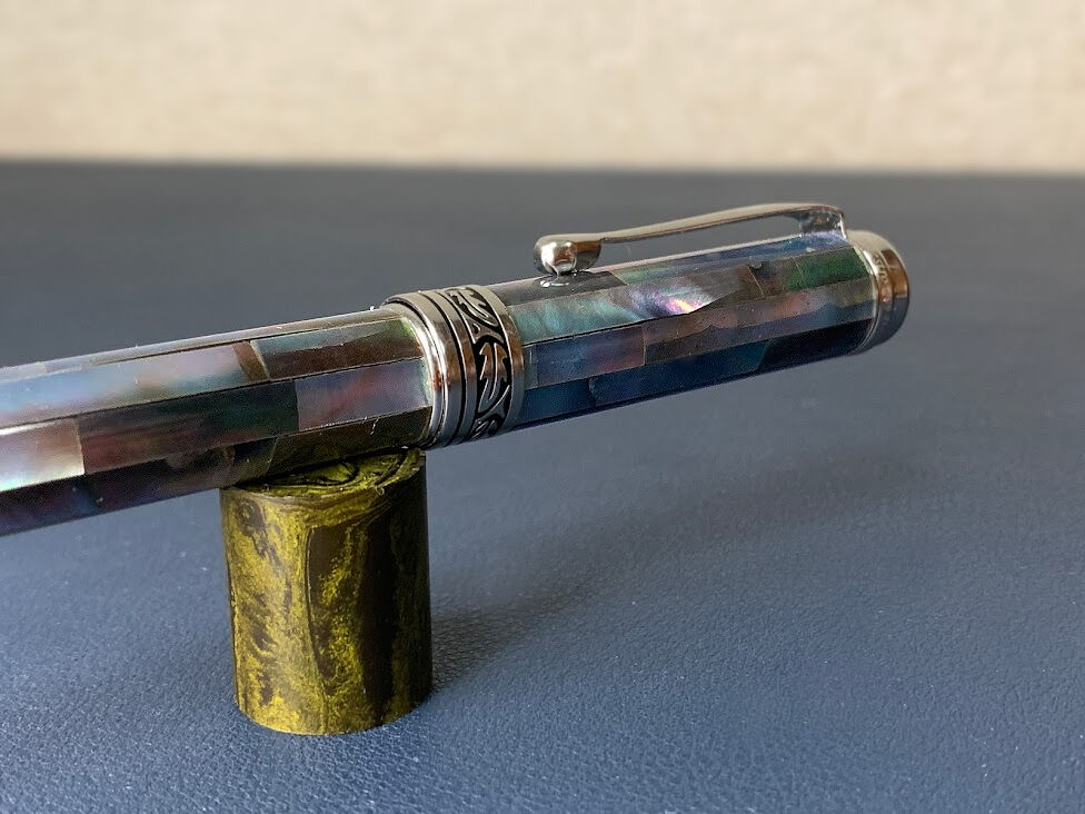 高級ボールペンのレビュー】XEZO Maestro Black Mother of Pearl 高級ボールペンのレビュー】XEZO Maestro Black Mother of Pearl