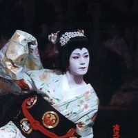 いい年して恥ずかしい・・滝沢歌舞伎に58歳ファンの女性がチケット無しで侵入して逮捕　仙台から京都へ
