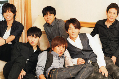 Smap Tokio Kinki Kids って曲名思い出せるのに V6 だけ一曲も出てこないのは何故 ジャニ Com じゃにこむ Smap Tokio Kinki Kids って曲名思い出せるのに V6 だけ一曲も出てこないのは何故 ジャニ Com じゃにこむ