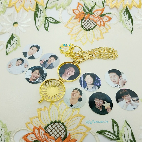 [画像:0f7c9846-s.jpg]