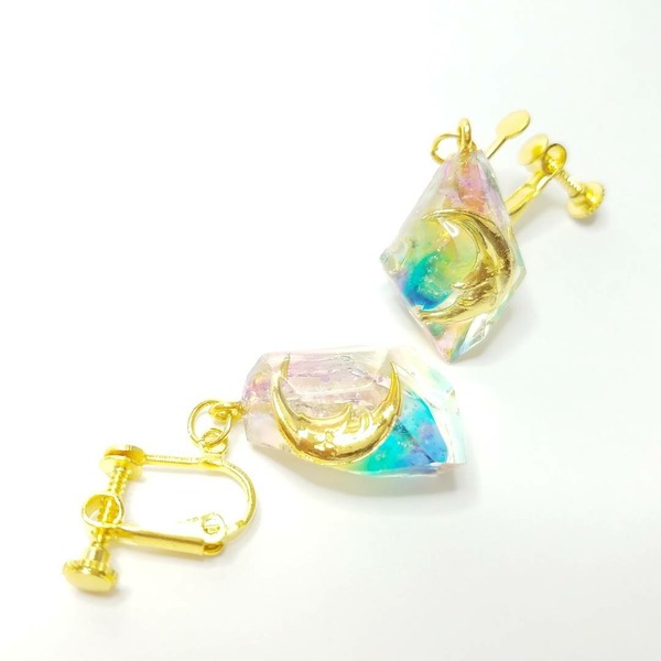 [画像:23a9fd84-s.jpg]