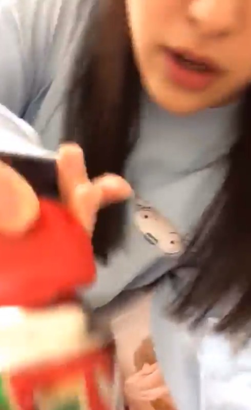 2020y04m11d_232208448