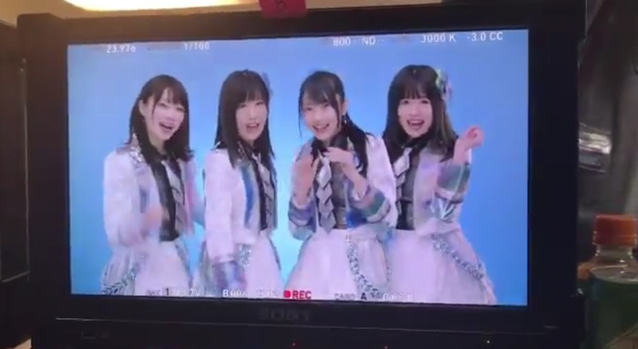 2017y02m07d_231852538