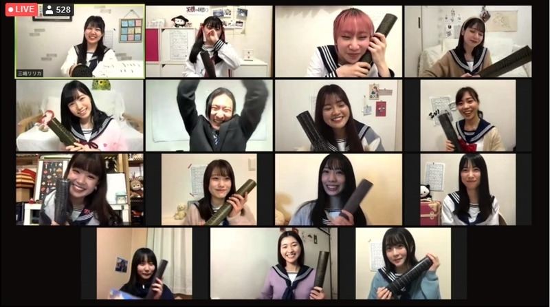 2021y02m28d_182707008