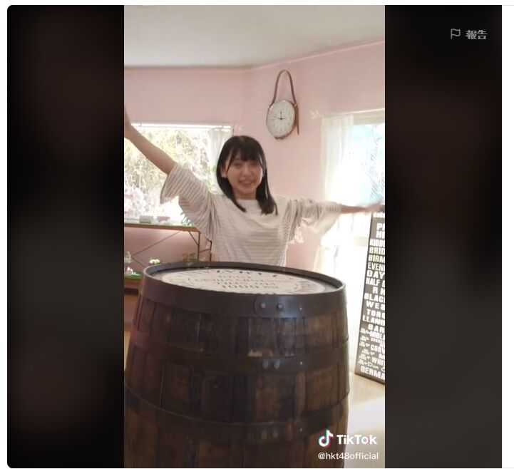 2020y04m28d_001519104