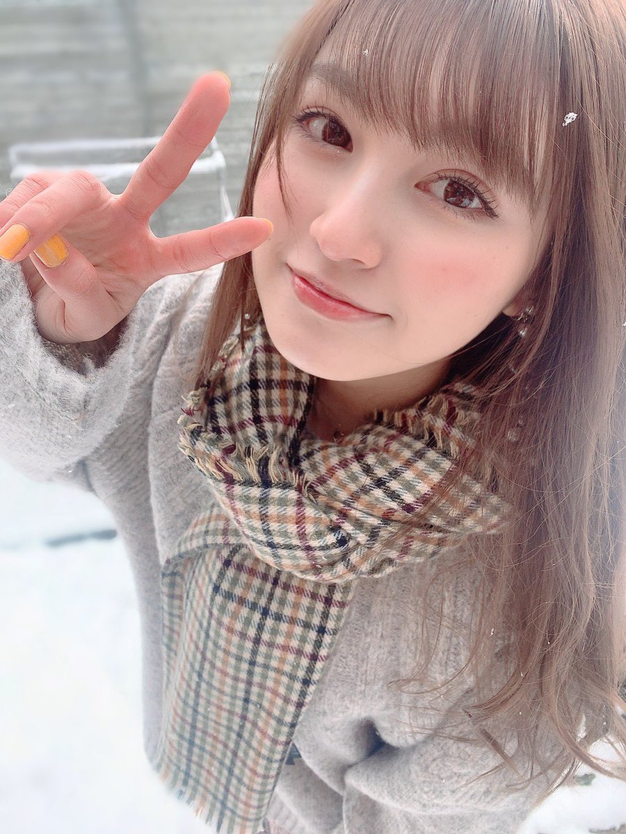 Hkt48 hktメンバーはスノーウェアでなくとも 雪とセットで写るだけで5割り増しに可愛い Hkt48 まとめ いもまと よっぴーいえーい見てるー Hkt48 hktメンバーはスノーウェアでなくとも 雪とセットで写るだけで5割り増しに可愛い Hkt48 まとめ いもまと よっぴーいえーい見てるー