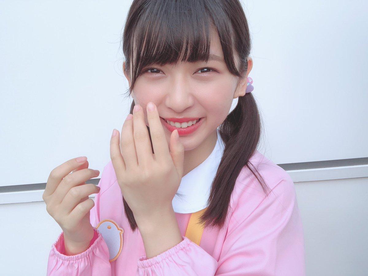 堺萌香 オイモチャン 幼稚園児コス 両脇はjk Hkt48まとめ いもまと いえーいよっぴ見てるー