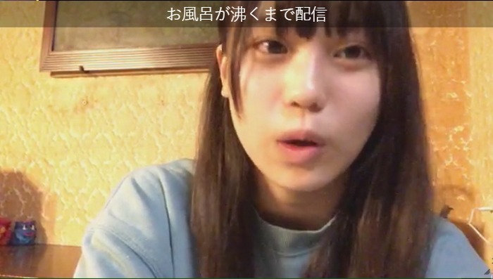 2017y10m17d_215258745