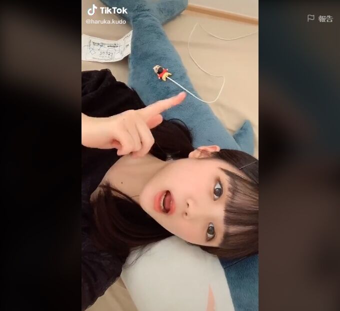 2020y05m17d_124703132