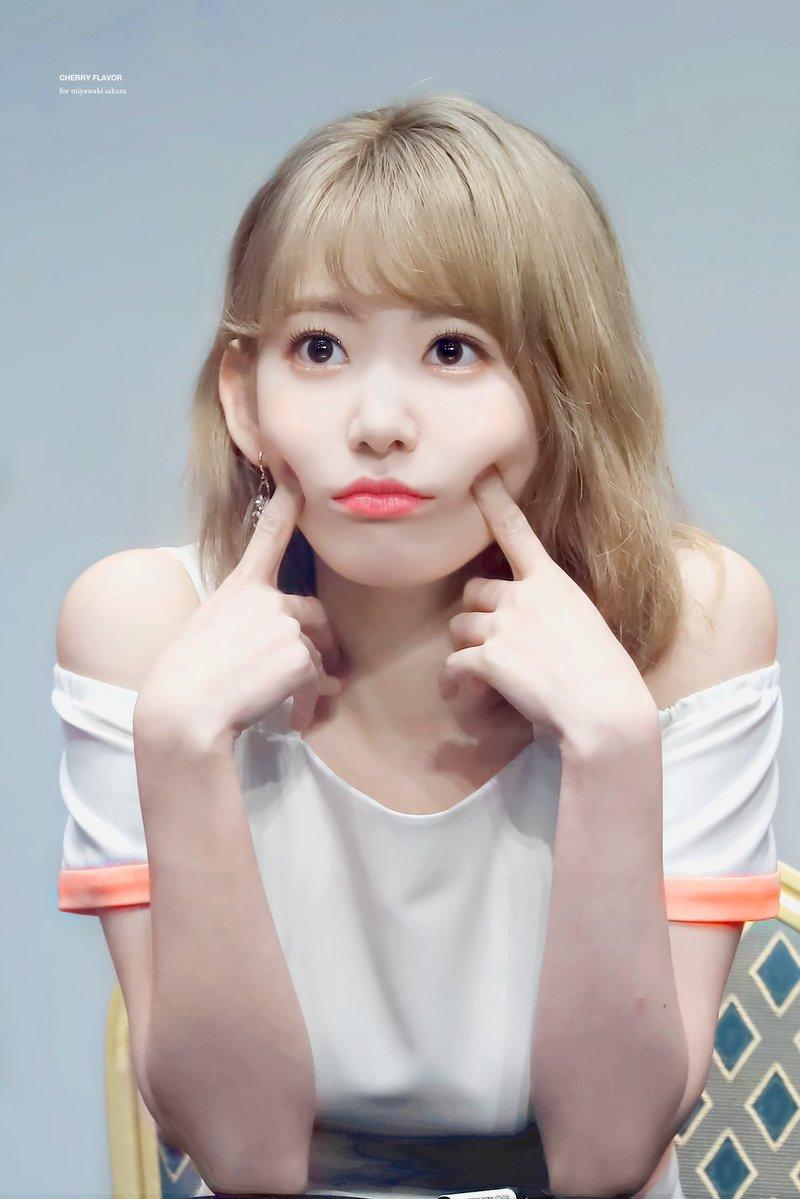 宮脇咲良 宮脇咲良ちゃんのかわいい画像をたくさん投下してくれたよー フォルダ潤う系 いもまと Hkt48のまとめ 宮脇咲良 宮脇咲良ちゃんのかわいい画像をたくさん投下してくれたよー フォルダ潤う系 いもまと Hkt48のまとめ