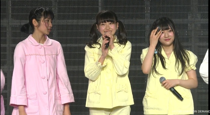 2016y04m10d_200737038