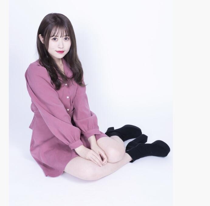 冨吉明日香 美脚224417915