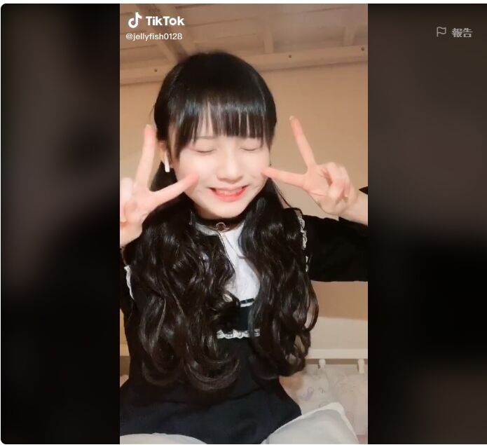 2020y05m22d_174309173