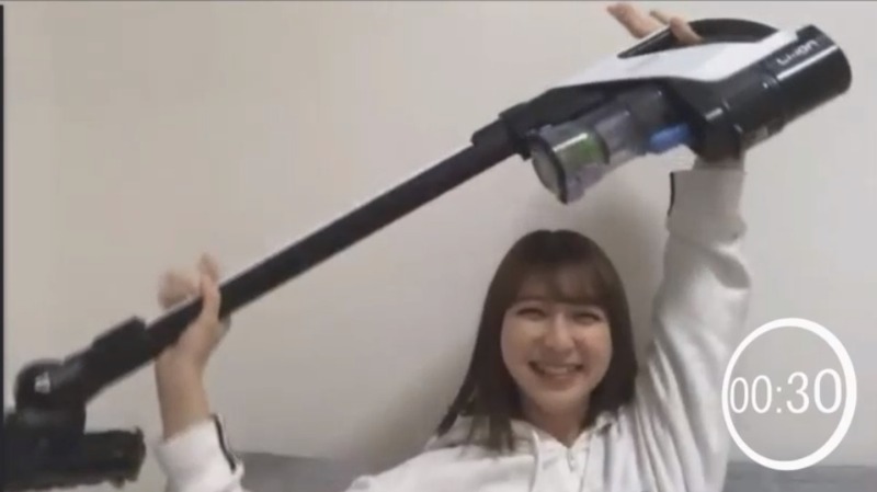 2020y04m25d_211515527