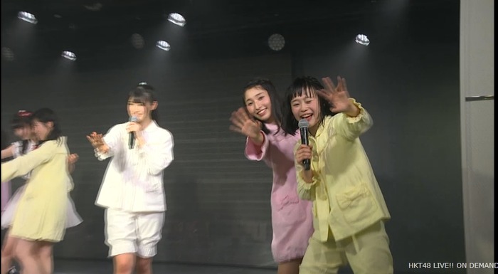 2016y04m10d_200901410