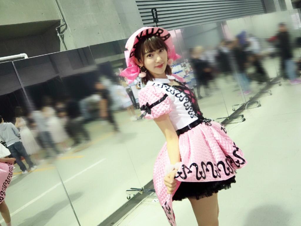 宮脇咲良 彼女 バックダンサー一生懸命踊った四人に心打たれる Hkt48まとめ いもまと いえーいよっぴ見てるー 宮脇咲良 彼女 バックダンサー一生懸命踊った四人に心打たれる Hkt48まとめ いもまと いえーいよっぴ見てるー