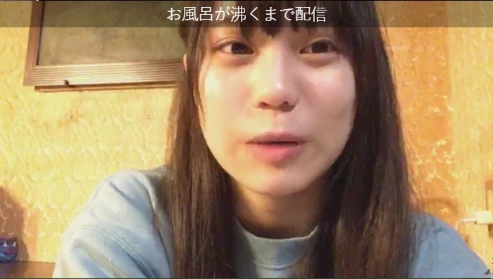 2017y10m17d_215811242