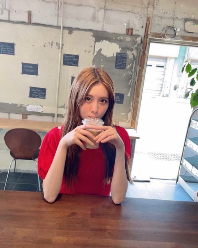 241737835_377600590526241_5374831656001233383_n