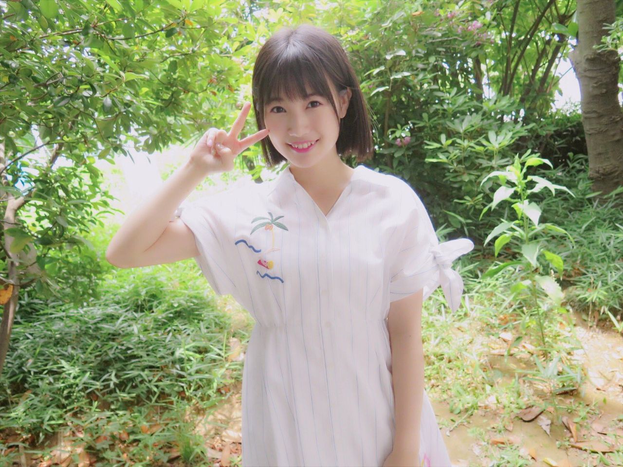 朝長美桜 シュートサイン握手会 朝長美桜のまとめブログ 朝長美桜 シュートサイン握手会 朝長美桜のまとめブログ