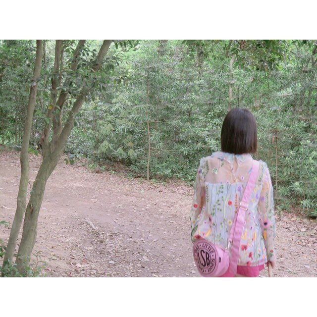 朝長美桜 月刊エンタメ 洋服のグラビア 朝長美桜のまとめブログ