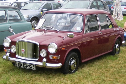 Vanden_Plas_1300_reg_1973