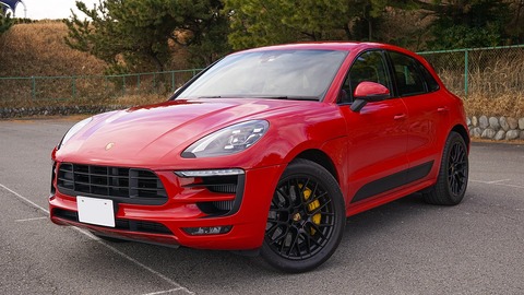 1200px-JAIA18_Porsche_Macan_GTS_95BAS1_1