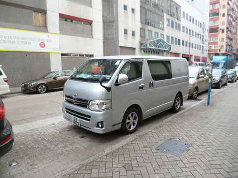 TOYOTA_HIACE_200_HONG_KONG_2015_12_14_03