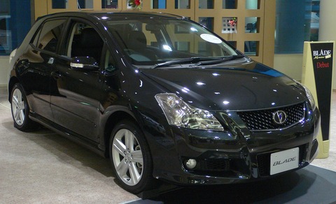 1920px-2006_Toyota_Blade_03