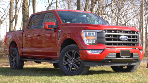 2021_Ford_F-150_(fourteenth_generation)_front_view_02