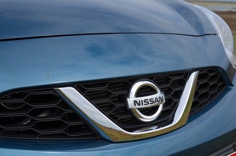 2013-Nissan-Micra-grill