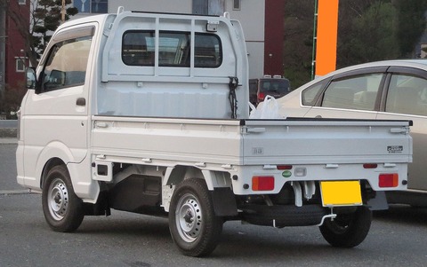 1920px-Suzuki_Carry_Truck_KC_4WD_DA16T_Rear